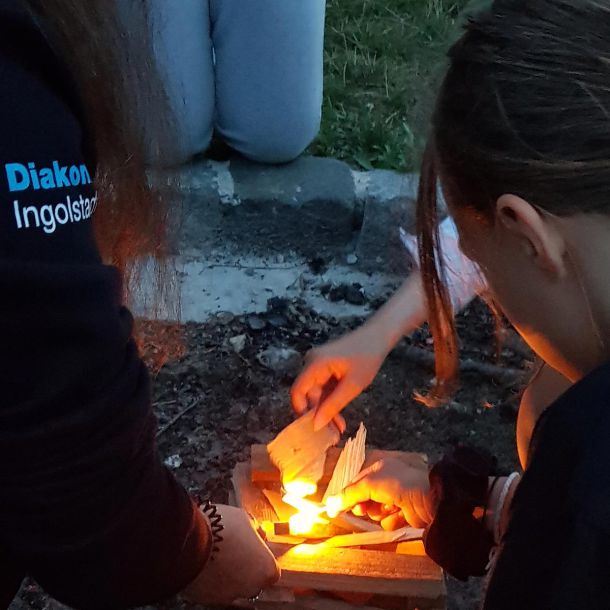 Am Lagerfeuer: Stimmungsvoll und einfach schön