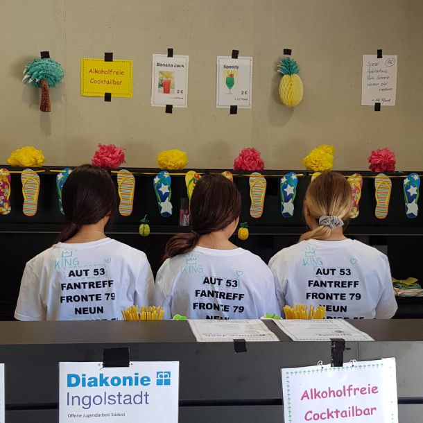 An der Cocktailbar - natürlich Alkoholfrei.